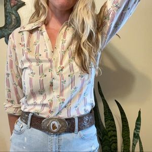 Vintage 1970s floral blouse